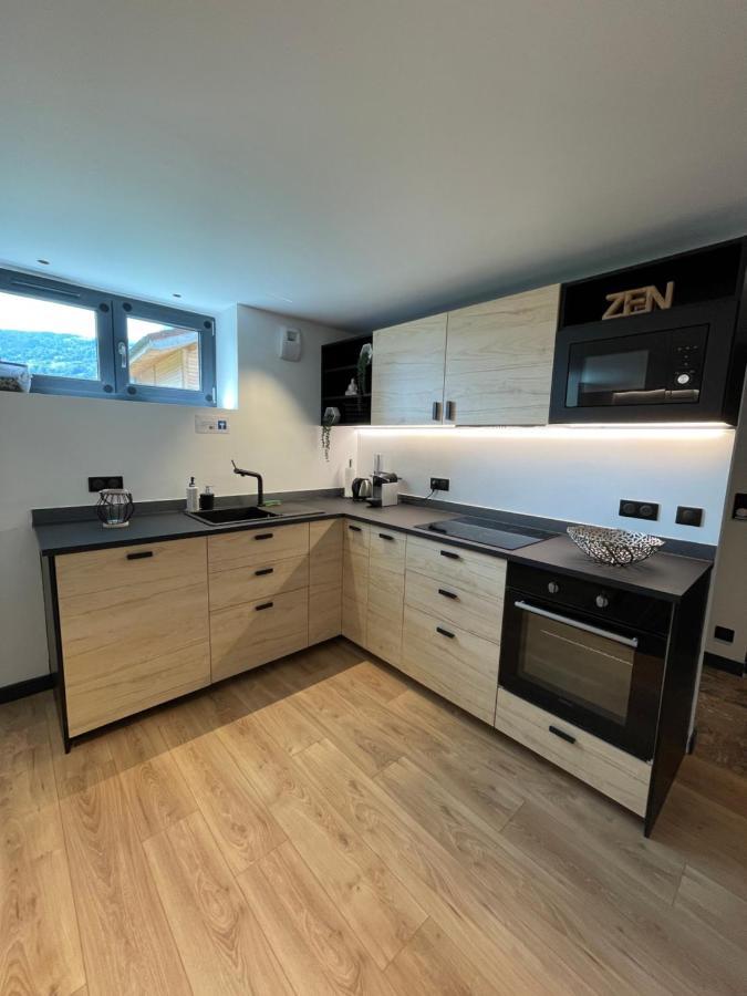 - La Meute Apartment Magland